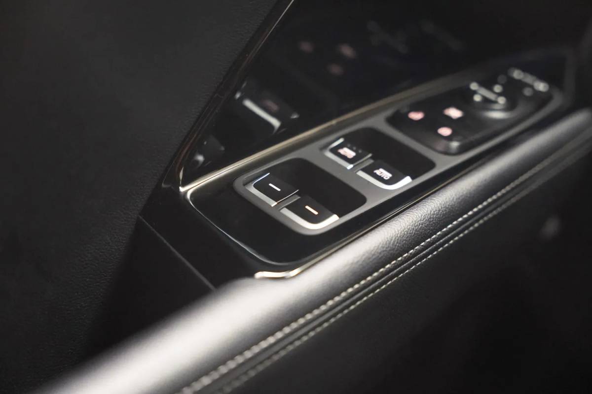 Kia Niro Kia Niro 1.6 GDi PHEV ExecutiveLine [ Leder JBL Navi Camera Apple/Android  ]