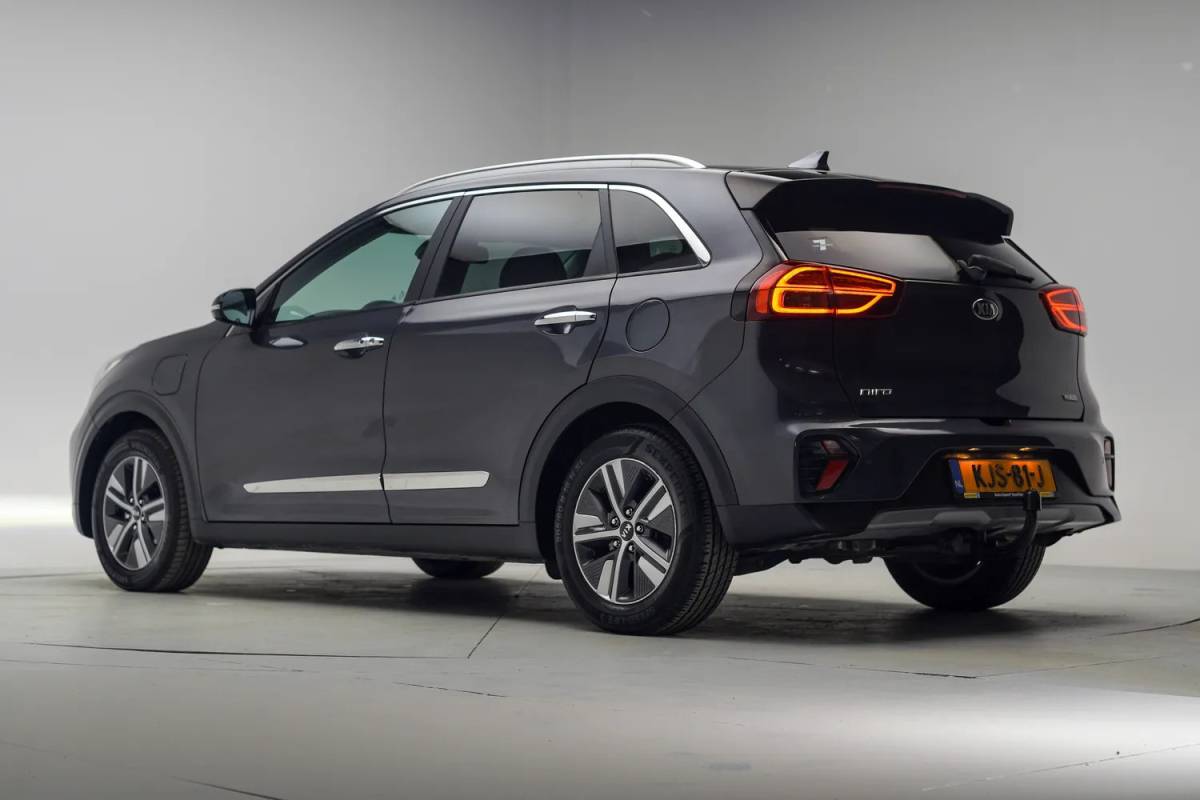 Kia Niro Kia Niro 1.6 GDi PHEV ExecutiveLine [ Leder JBL Navi Camera Apple/Android  ]