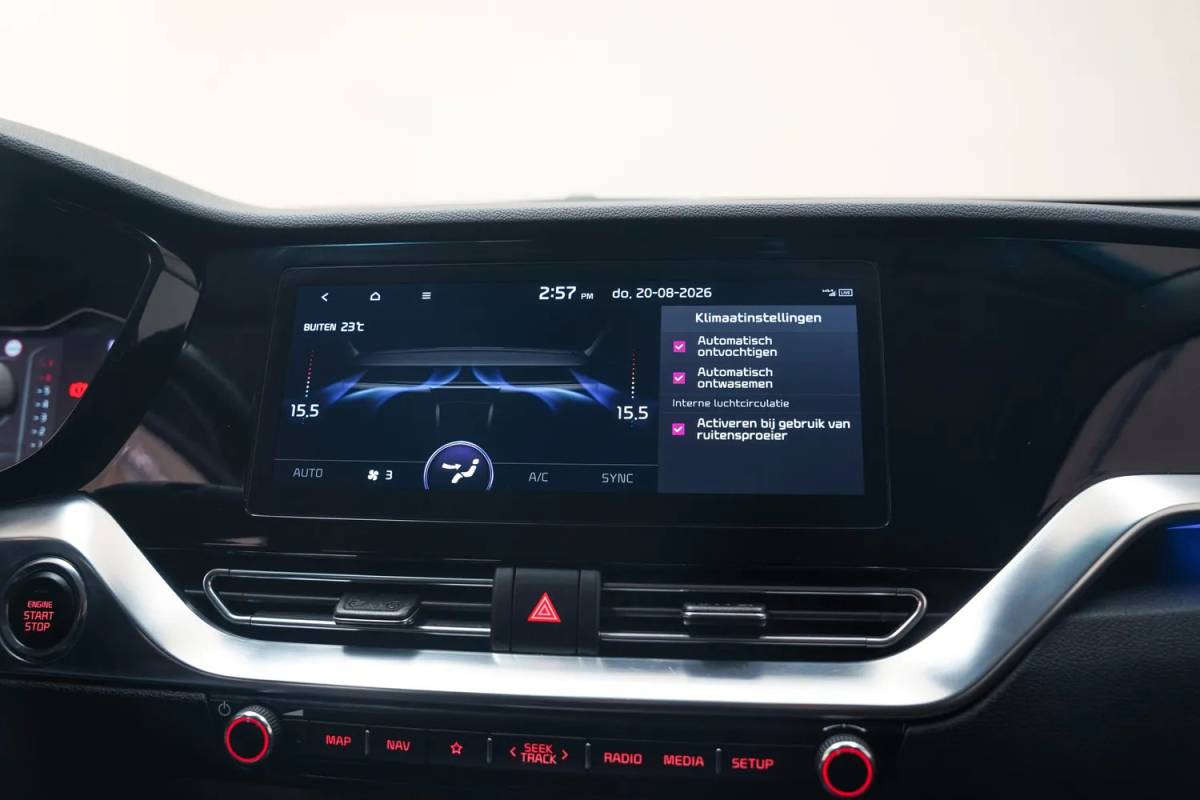 Kia Niro Kia Niro 1.6 GDi PHEV ExecutiveLine [ Leder JBL Navi Camera Apple/Android  ]