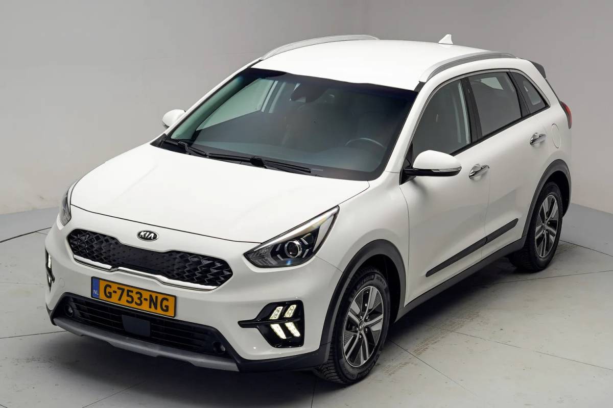 Kia Niro Kia Niro 1.6 GDi Hybrid DynamicLine [ Navi Camera Apple/Android Clima ]