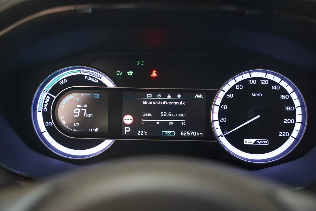 Kia Niro Kia Niro 1.6 GDi Hybrid DynamicLine [ Navi Camera Apple/Android Clima ]