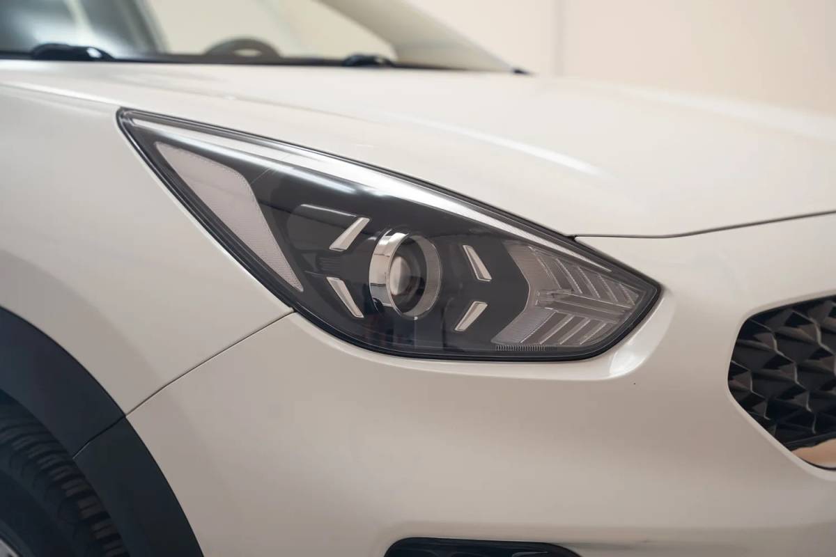 Kia Niro Kia Niro 1.6 GDi Hybrid DynamicLine [ Navi Camera Apple/Android Clima ]