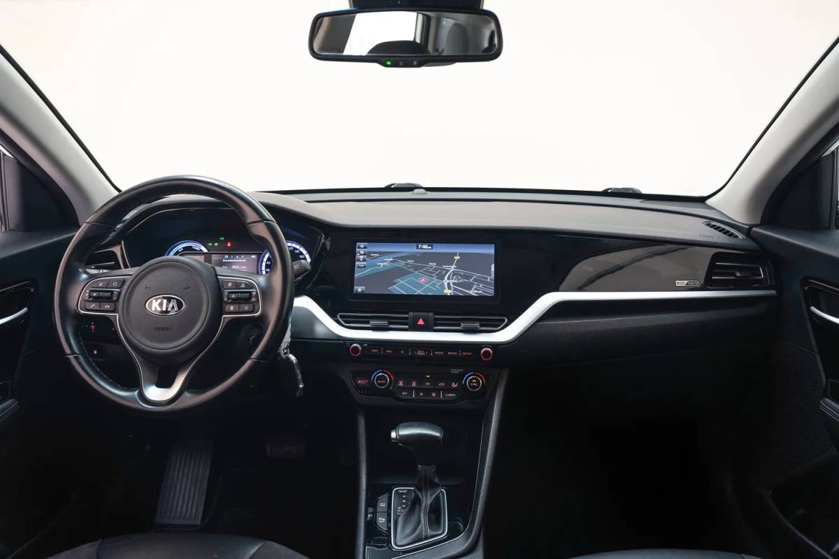 Kia Niro Kia Niro 1.6 GDi Hybrid DynamicLine [ Navi Camera Apple/Android Clima ]