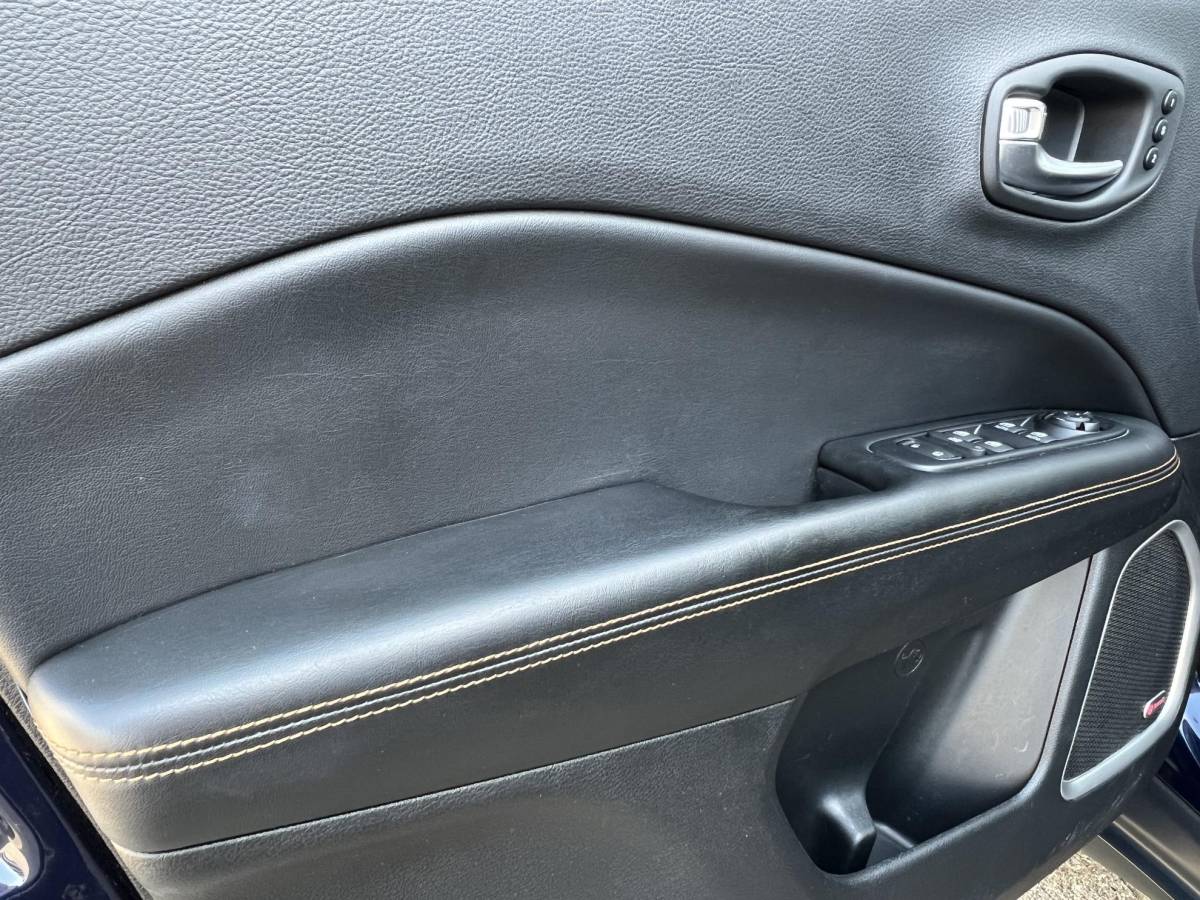 Jeep Compass Jeep Compass 1.4 MultiAir Opening Edition Plus Beats audio / trekhaak / volledige historie