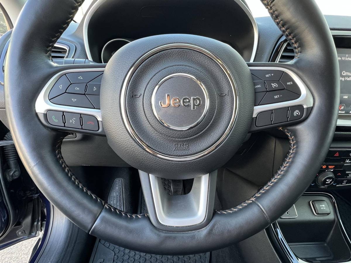 Jeep Compass Jeep Compass 1.4 MultiAir Opening Edition Plus Beats audio / trekhaak / volledige historie