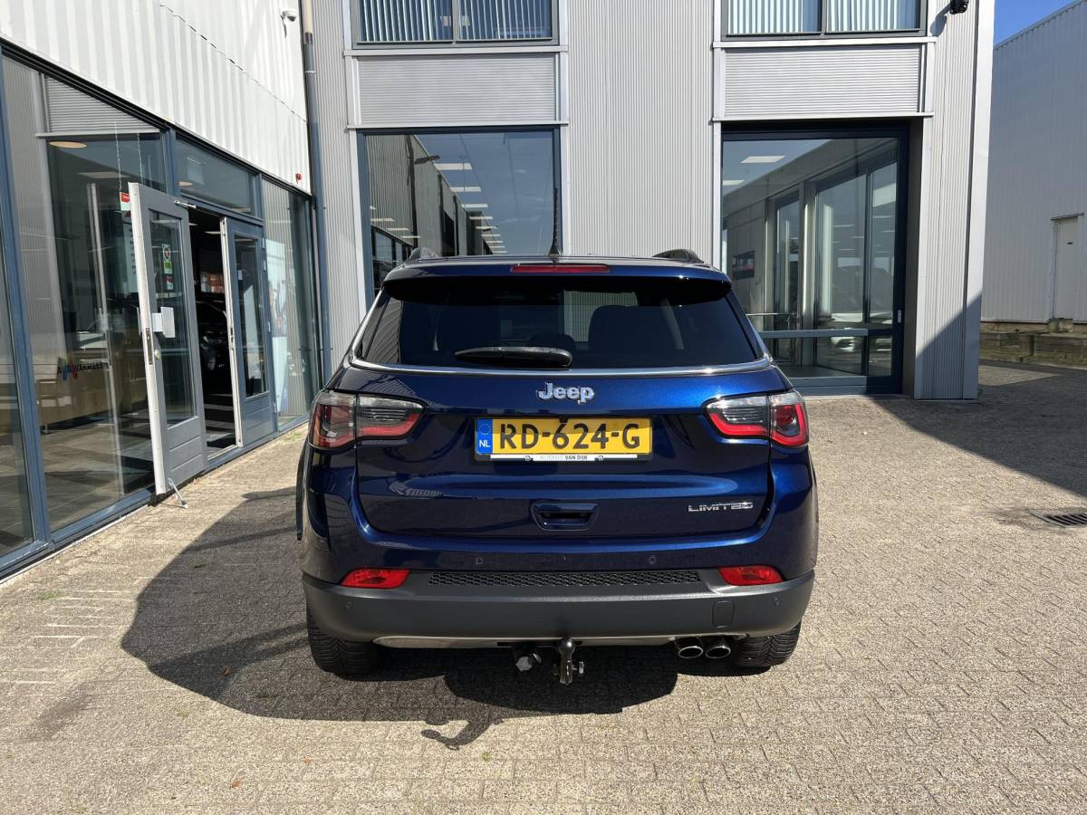 Jeep Compass Jeep Compass 1.4 MultiAir Opening Edition Plus Beats audio / trekhaak / volledige historie
