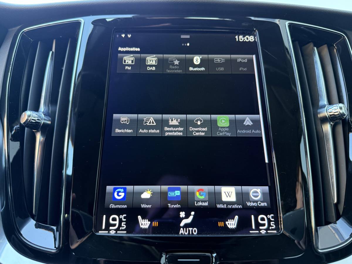 Volvo V60 Volvo V60 BWJ 2022 2.0 B4  200 PK Momentum AUTOMAAT | TREKHAAK | STOEL + STUURVERW. | FULL LED | CAMERA | CRUISE | CARPLAY + ANDROID | NAVI | CLIMA | LMV | PDC