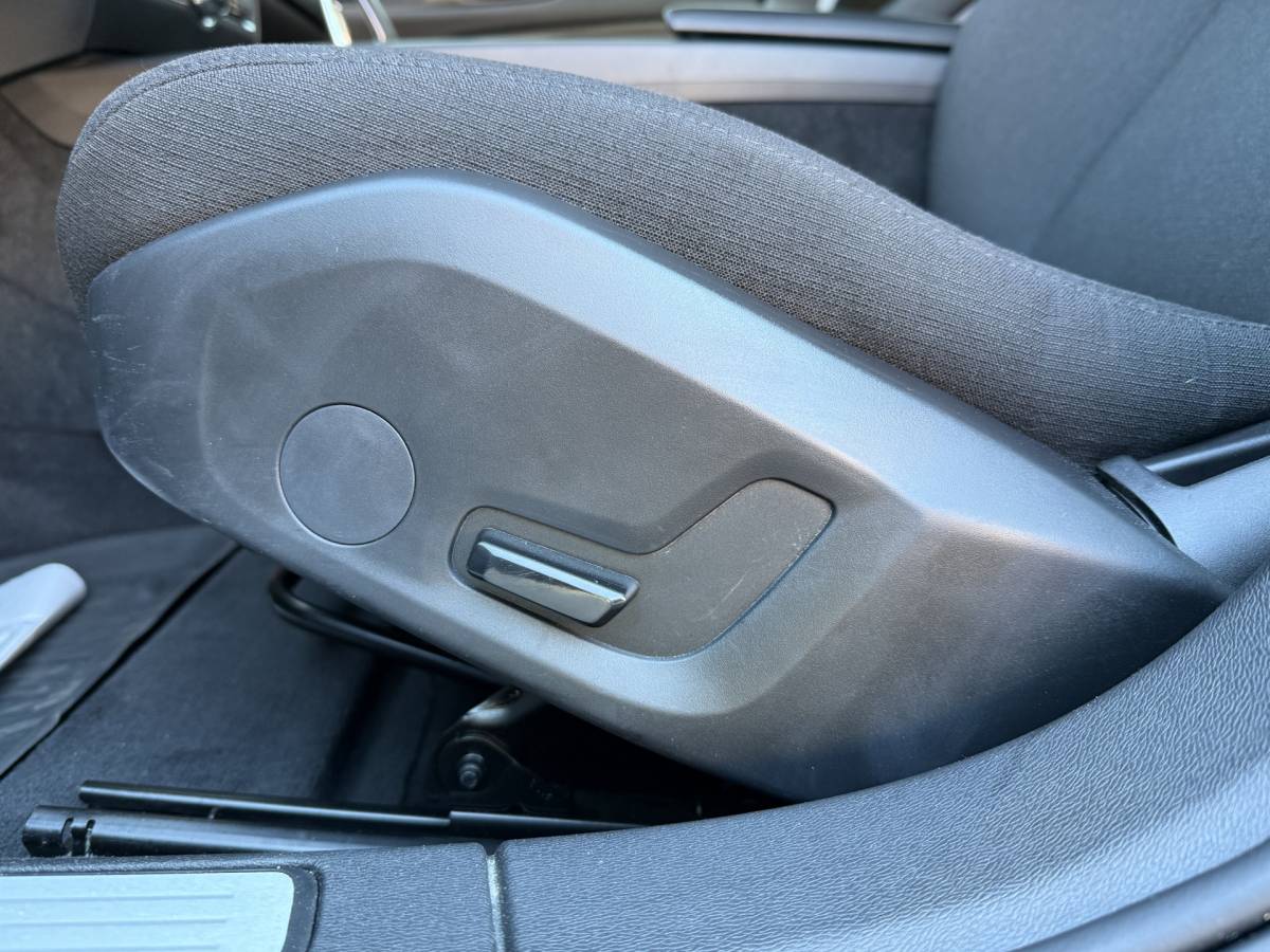 Volvo V60 Volvo V60 BWJ 2022 2.0 B4  200 PK Momentum AUTOMAAT | TREKHAAK | STOEL + STUURVERW. | FULL LED | CAMERA | CRUISE | CARPLAY + ANDROID | NAVI | CLIMA | LMV | PDC