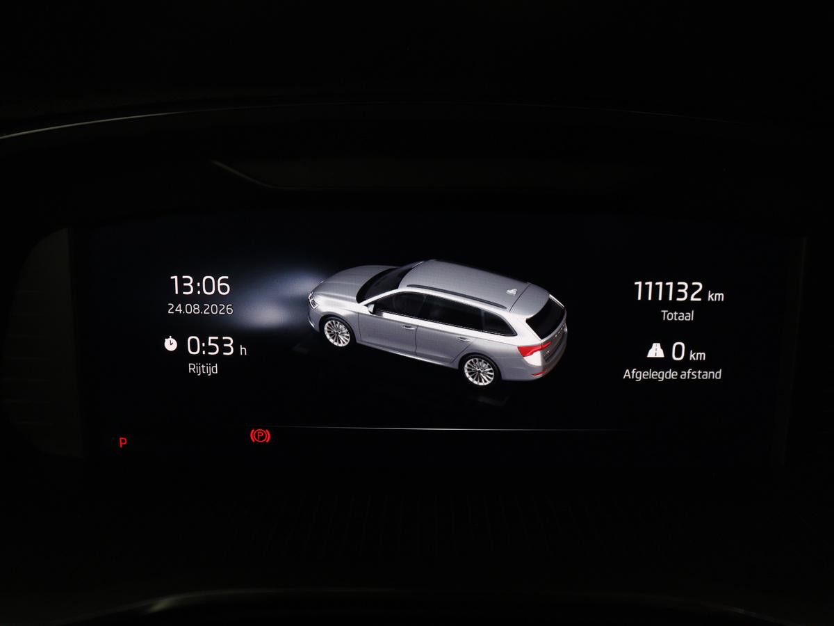 Škoda Octavia Skoda Octavia Combi1.5 e-TSI Sport Business | Stoelverwarming | Cruise control | Sfeerverlichting | Carplay | Navigatie | DAB | Park assist | Climate control | Trekhaak
