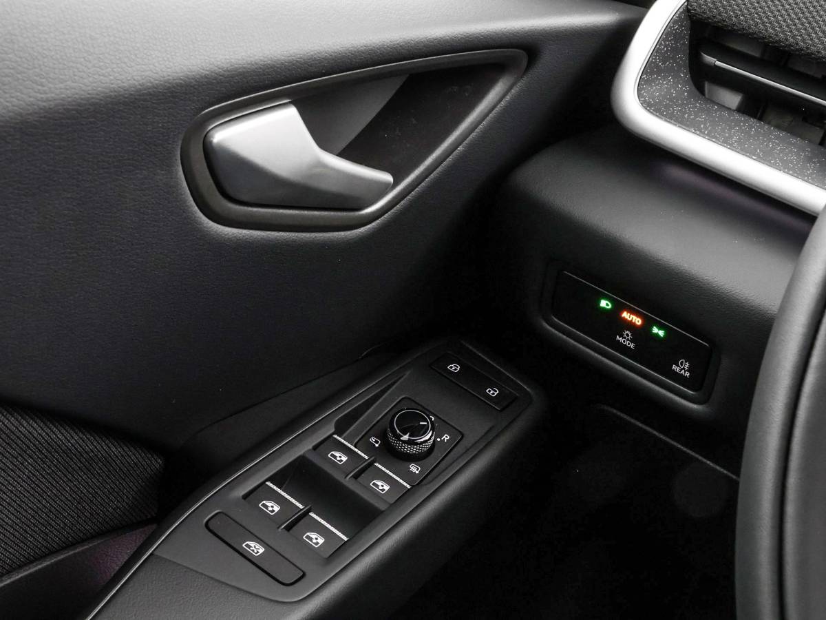 Volkswagen ID.3 Neo Volkswagen ID.3 Neo Life 61 kWh accu 190 PK Elektr. aandrijving · Comfort Pakket · Zijruiten achter en achterruit getint ·