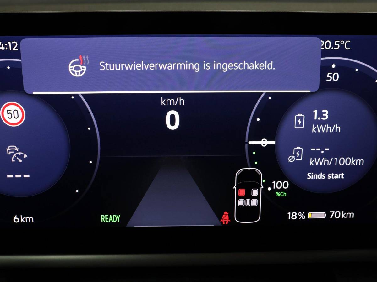Volkswagen ID.3 Neo Volkswagen ID.3 Neo Life 61 kWh accu 190 PK Elektr. aandrijving · Comfort Pakket · Zijruiten achter en achterruit getint ·