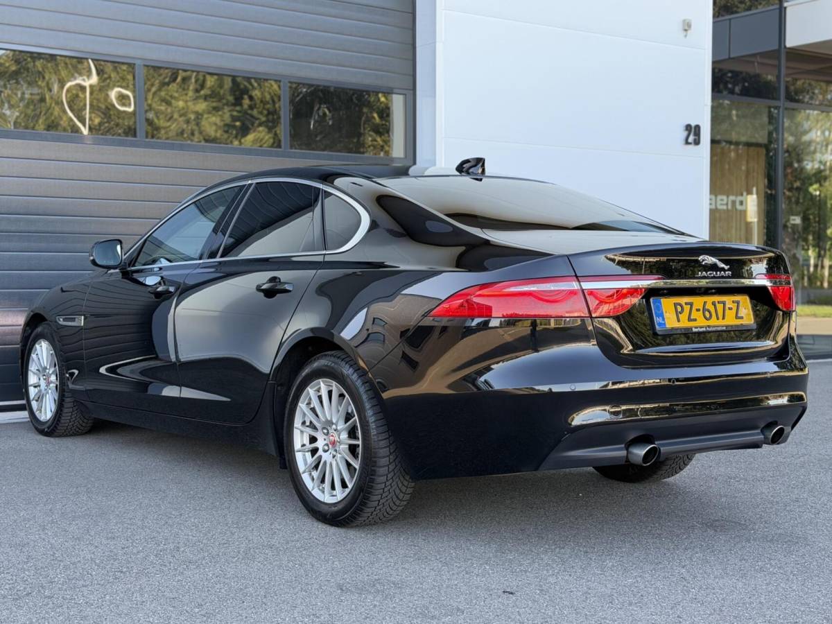 Jaguar XF Jaguar XF 2.0 Portfolio Org NL|Carplay|Leder|Goed onderhoud!