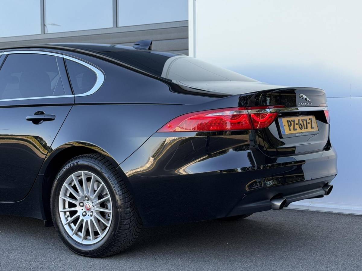 Jaguar XF Jaguar XF 2.0 Portfolio Org NL|Carplay|Leder|Goed onderhoud!