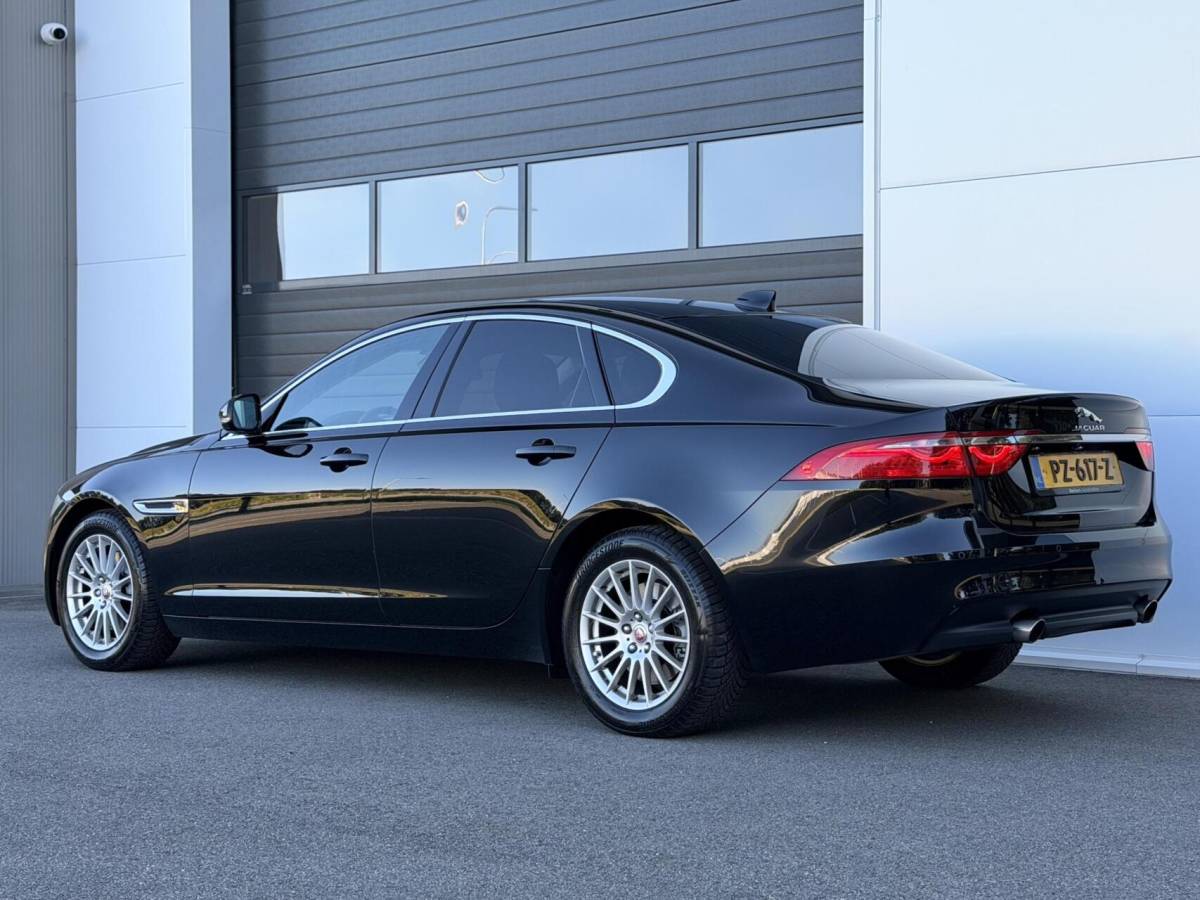 Jaguar XF Jaguar XF 2.0 Portfolio Org NL|Carplay|Leder|Goed onderhoud!