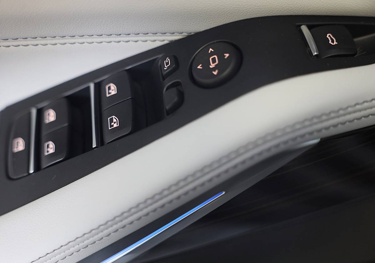 BMW X5 BMW X5 XDrive50e M Line / Head Up / Memory / Leder / HK / Open Pano / 360 Camera / Dode Hoek / Luchtvering / 22 Inch