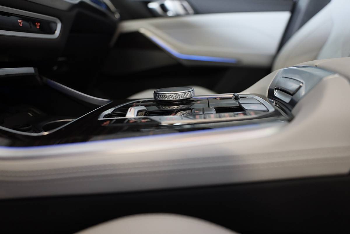 BMW X5 BMW X5 XDrive50e M Line / Head Up / Memory / Leder / HK / Open Pano / 360 Camera / Dode Hoek / Luchtvering / 22 Inch
