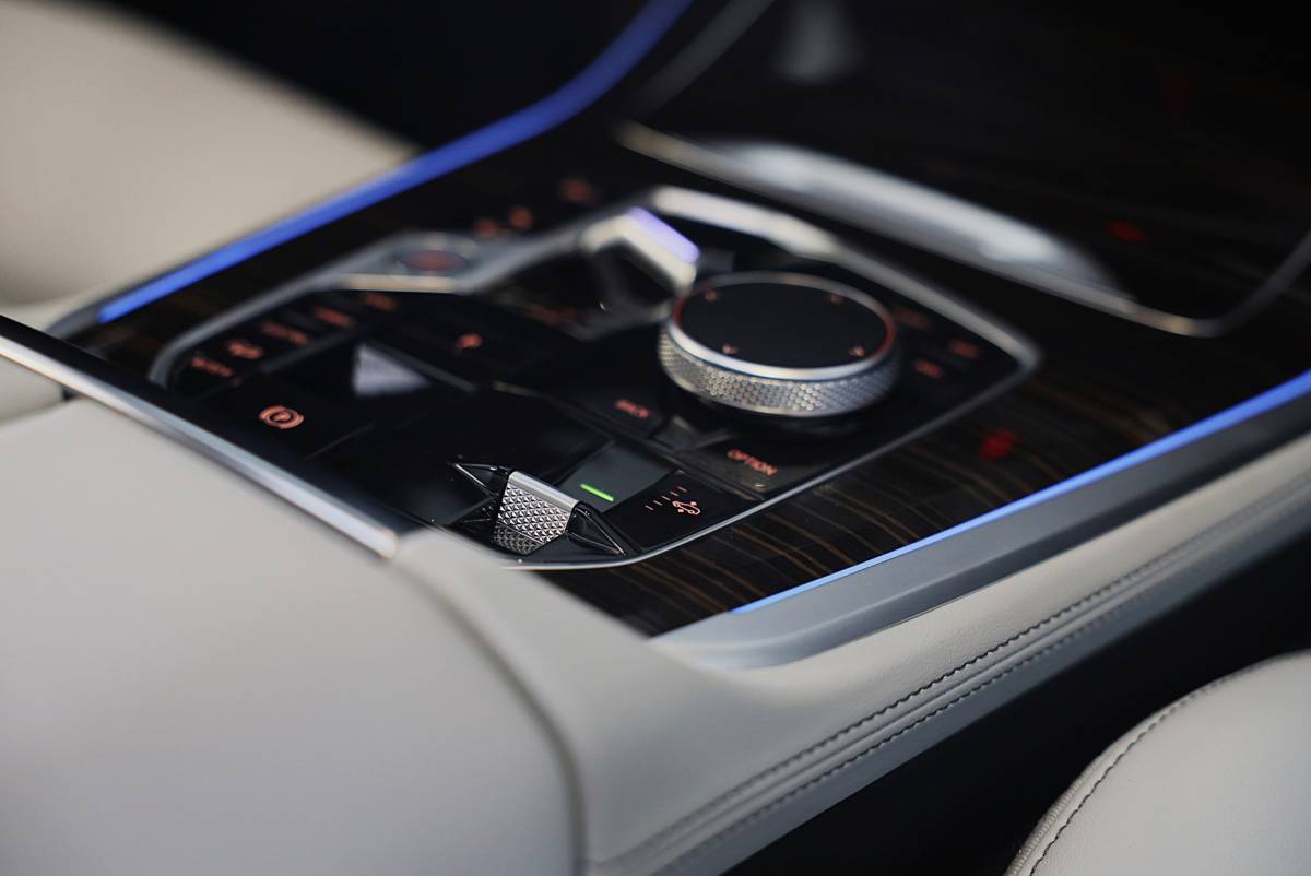BMW X5 BMW X5 XDrive50e M Line / Head Up / Memory / Leder / HK / Open Pano / 360 Camera / Dode Hoek / Luchtvering / 22 Inch