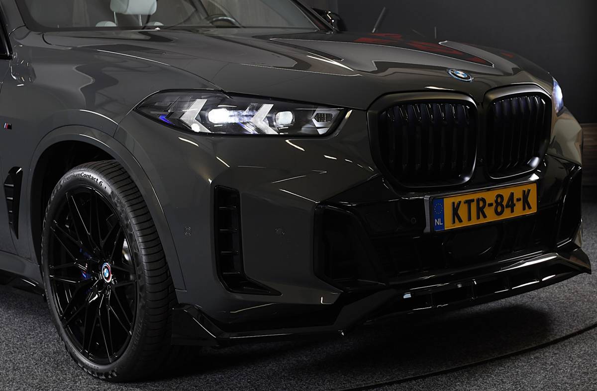 BMW X5 BMW X5 XDrive50e M Line / Head Up / Memory / Leder / HK / Open Pano / 360 Camera / Dode Hoek / Luchtvering / 22 Inch