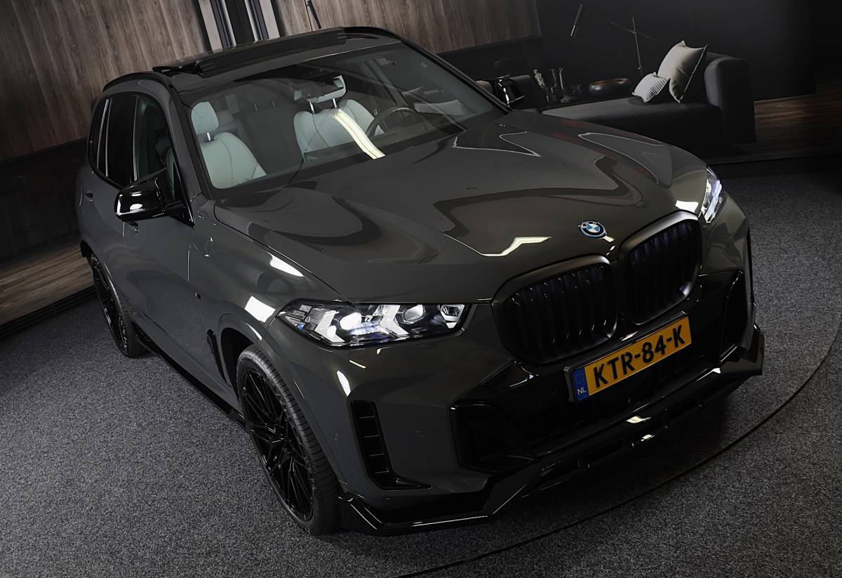BMW X5 BMW X5 XDrive50e M Line / Head Up / Memory / Leder / HK / Open Pano / 360 Camera / Dode Hoek / Luchtvering / 22 Inch