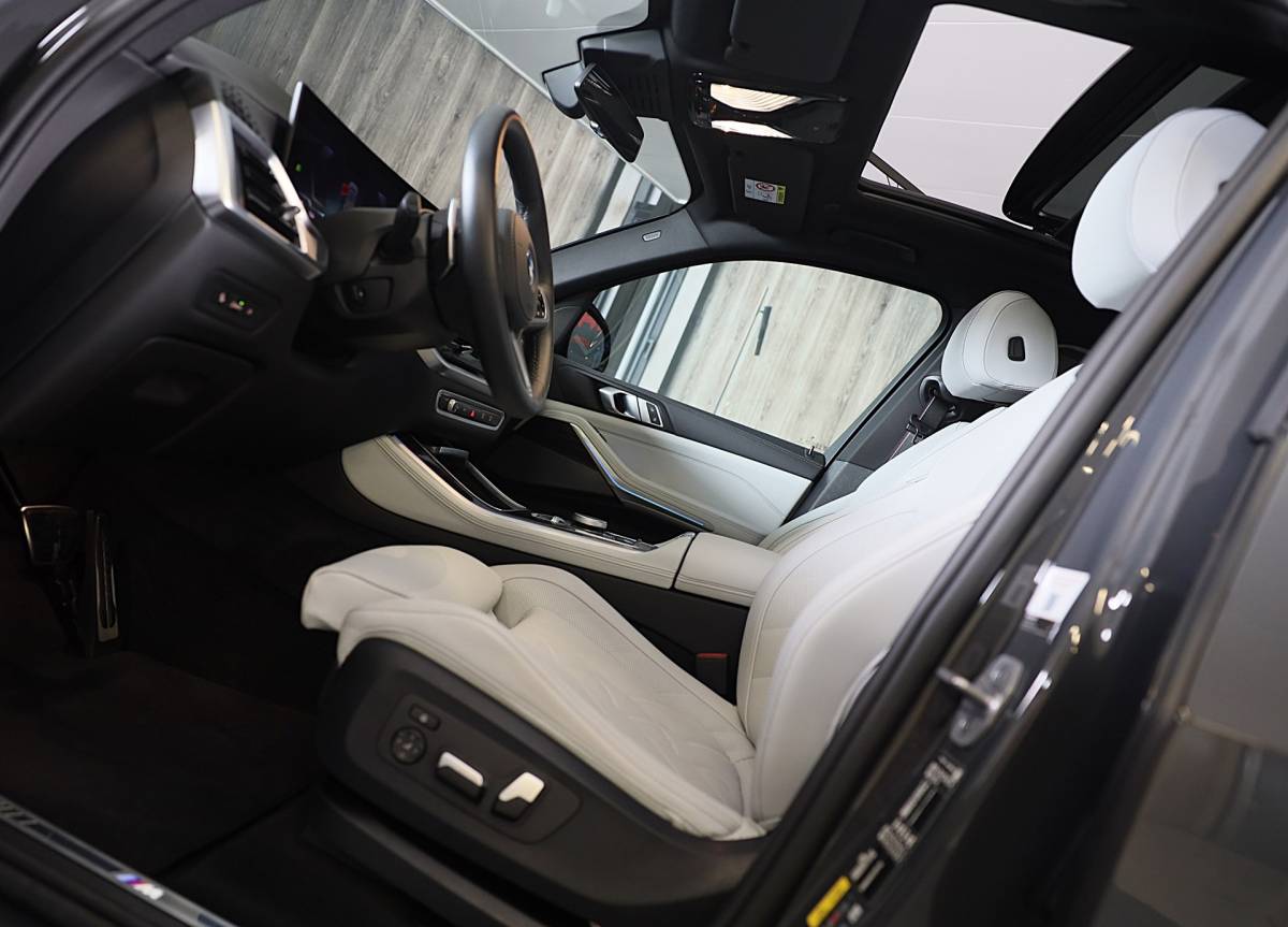 BMW X5 BMW X5 XDrive50e M Line / Head Up / Memory / Leder / HK / Open Pano / 360 Camera / Dode Hoek / Luchtvering / 22 Inch