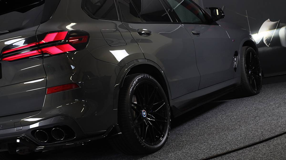 BMW X5 BMW X5 XDrive50e M Line / Head Up / Memory / Leder / HK / Open Pano / 360 Camera / Dode Hoek / Luchtvering / 22 Inch