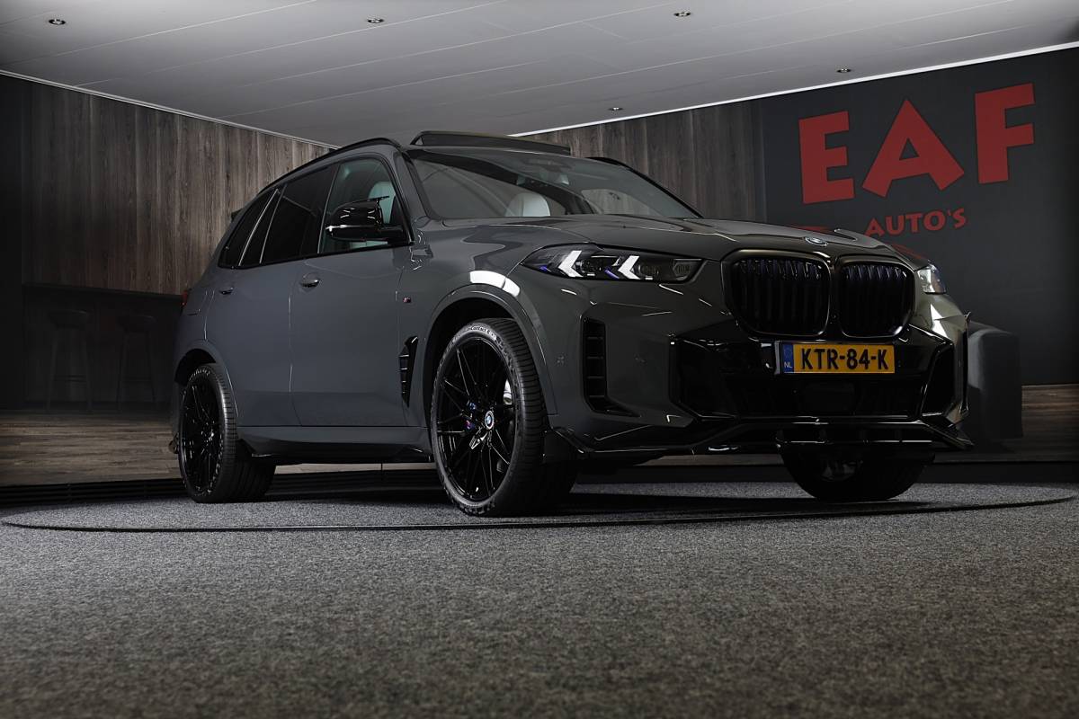 BMW X5 BMW X5 XDrive50e M Line / Head Up / Memory / Leder / HK / Open Pano / 360 Camera / Dode Hoek / Luchtvering / 22 Inch