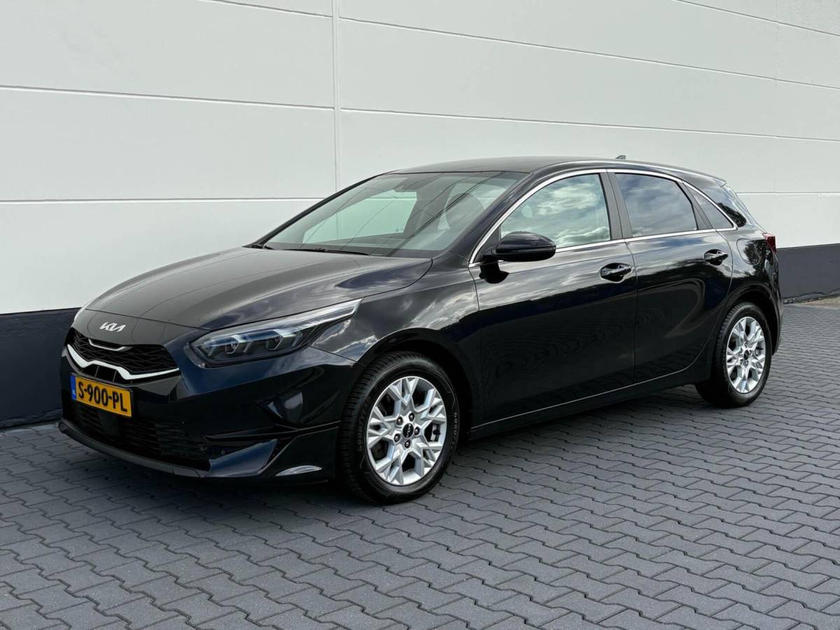 Kia Ceed Kia Ceed 1.0 T-GDi 120pk DynamicPlusLine | Navigatie | Camera | Winterpakket