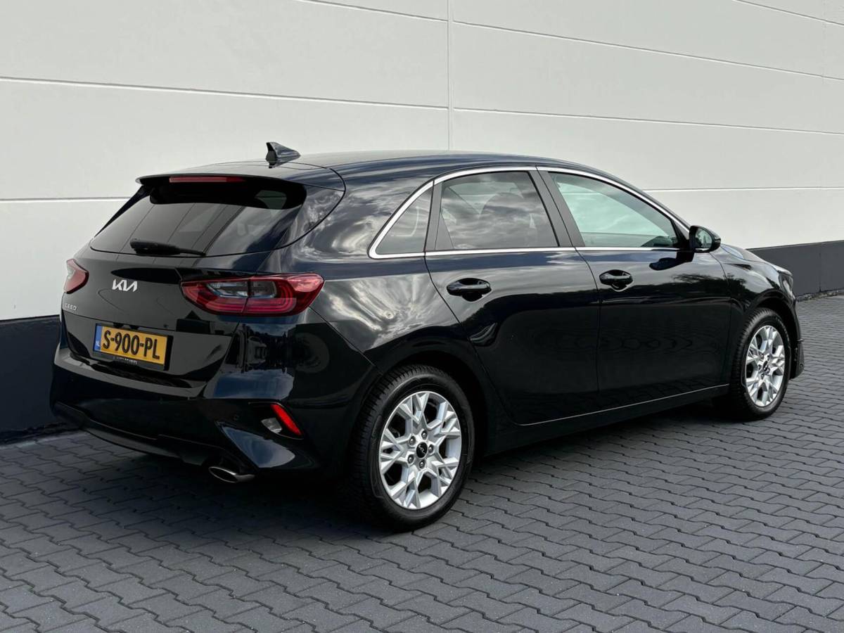 Kia Ceed Kia Ceed 1.0 T-GDi 120pk DynamicPlusLine | Navigatie | Camera | Winterpakket