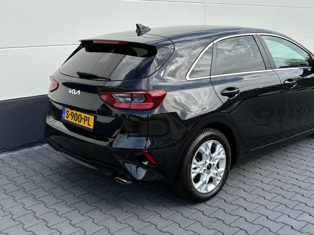 Kia Ceed Kia Ceed 1.0 T-GDi 120pk DynamicPlusLine | Navigatie | Camera | Winterpakket