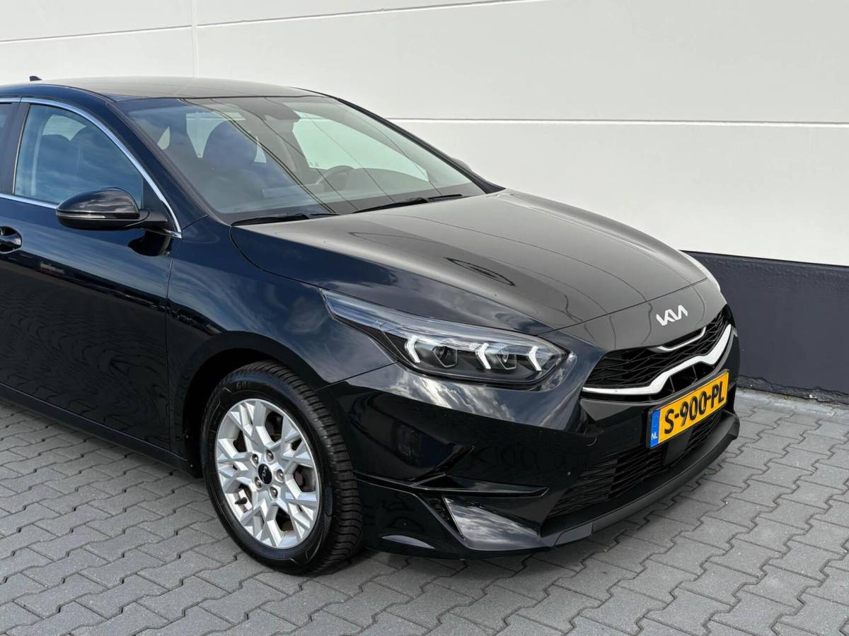 Kia Ceed Kia Ceed 1.0 T-GDi 120pk DynamicPlusLine | Navigatie | Camera | Winterpakket