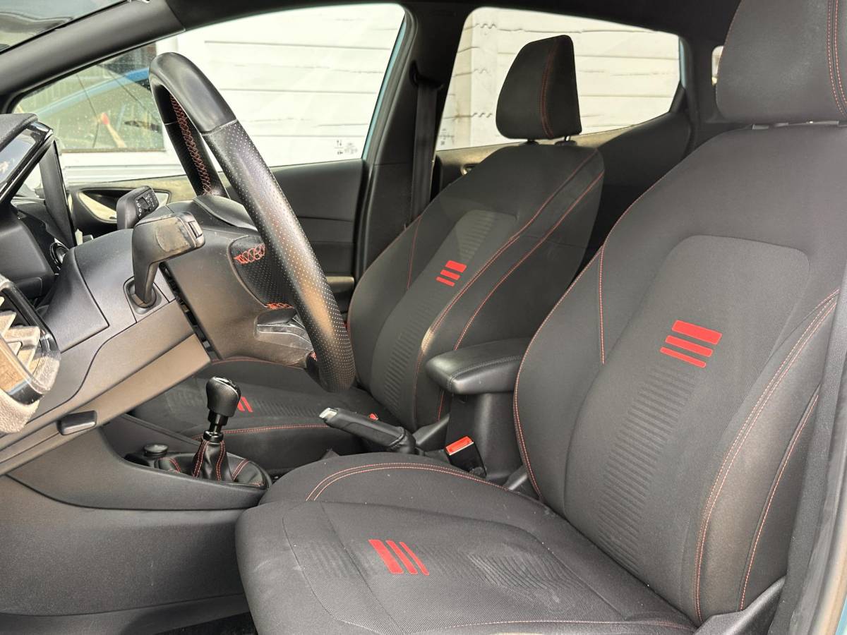 Ford Fiesta Ford Fiesta 1.0 EcoBoost Hybrid ST-Line X 135PK | Stoelverwarming | Stuurverwarming | Voorruitverwarming | Cruise Control | Climate Control | Parkeersensoren | Apple Carplay & Andriod Auto | 2 Sleutels |