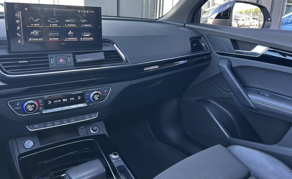 Audi Q5 Audi Q5 Sportback 55 TFSI e S edition | ZEER NETTE STAAT | 1e Eigenaar | Volledig Dealeronderhouden | 3x S-Line | PANO | Luchtvering | Matrix |
