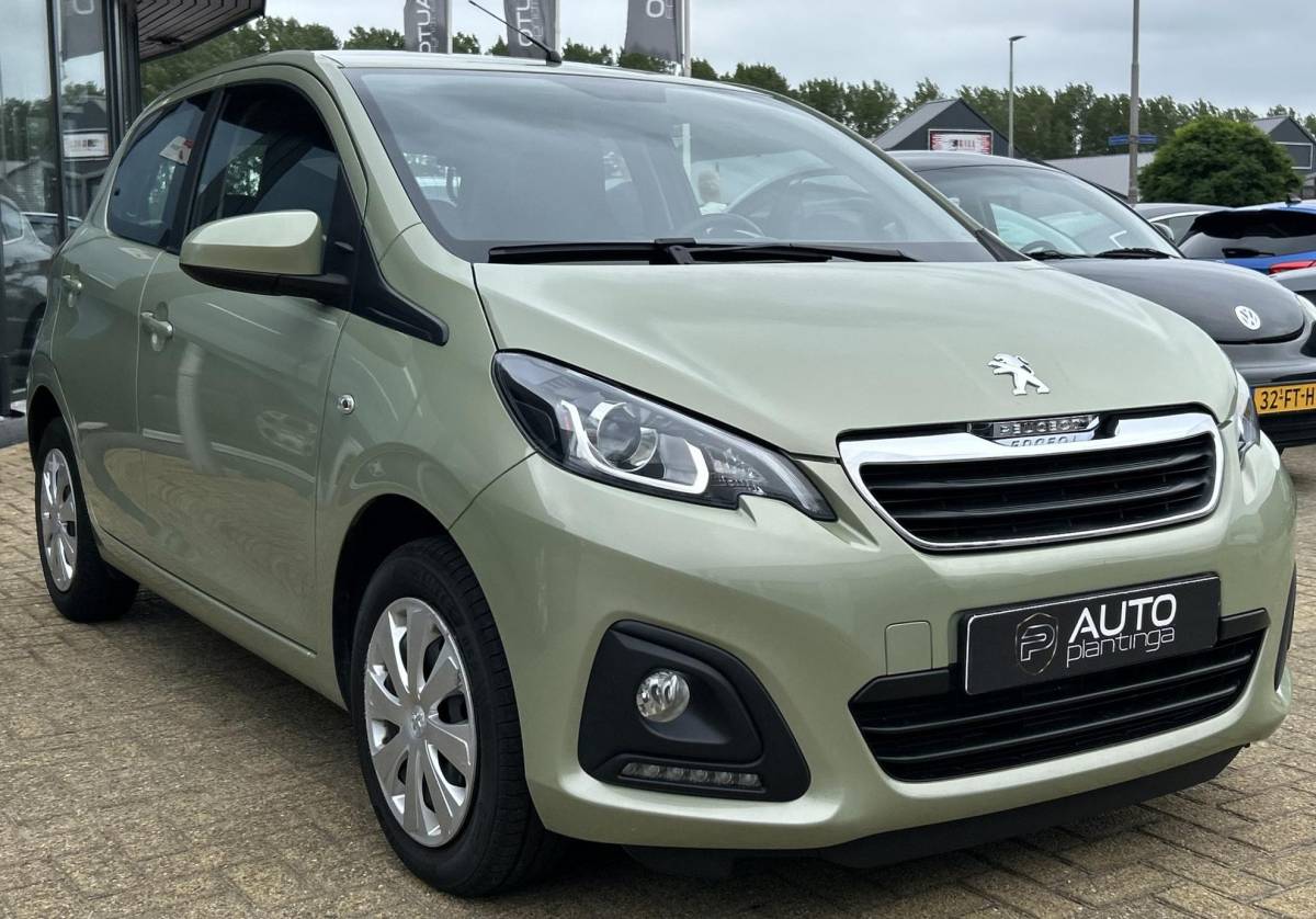 Peugeot 108 Peugeot 108 1.0 e-VTi Active 72PK | 1e Eigenaar | DEALERONDERHOUDEN | Zeer Nette Staat | NL AUTO | NAP | BTW AUTO | Prijs is inclusief BTW | Unieke Kleur Smooth Green | NAP | DAB+ | Airco | 5 Deurs | 2 Sleutels |