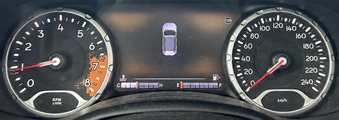 Jeep Renegade Jeep Renegade 1.4 MultiAir Limited 140PK | ZEER NETTE STAAT | 2e Eigenaar | NL Auto | NAP | Onderhoudshistorie | PANO | Lederen Bekleding | Stoelverwarming | Stuurverwarming | Navigatie | Climate Control | All Season Banden | Parkeersensoren | Privacy Glass | 2 Sleutels |