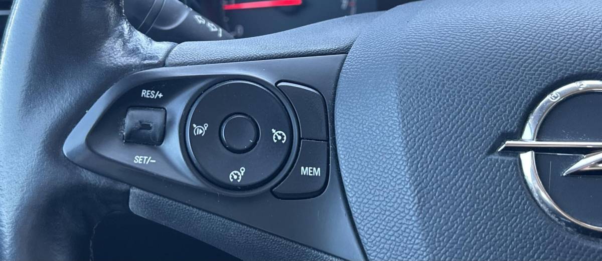 Opel Corsa Opel Corsa 1.2 Elegance 102PK | Onderhoudshistorie | NL AUTO | NAP | Navigatie | Carplay | Climate Control | Cruise Control | Armsteun | 2 Sleutels |