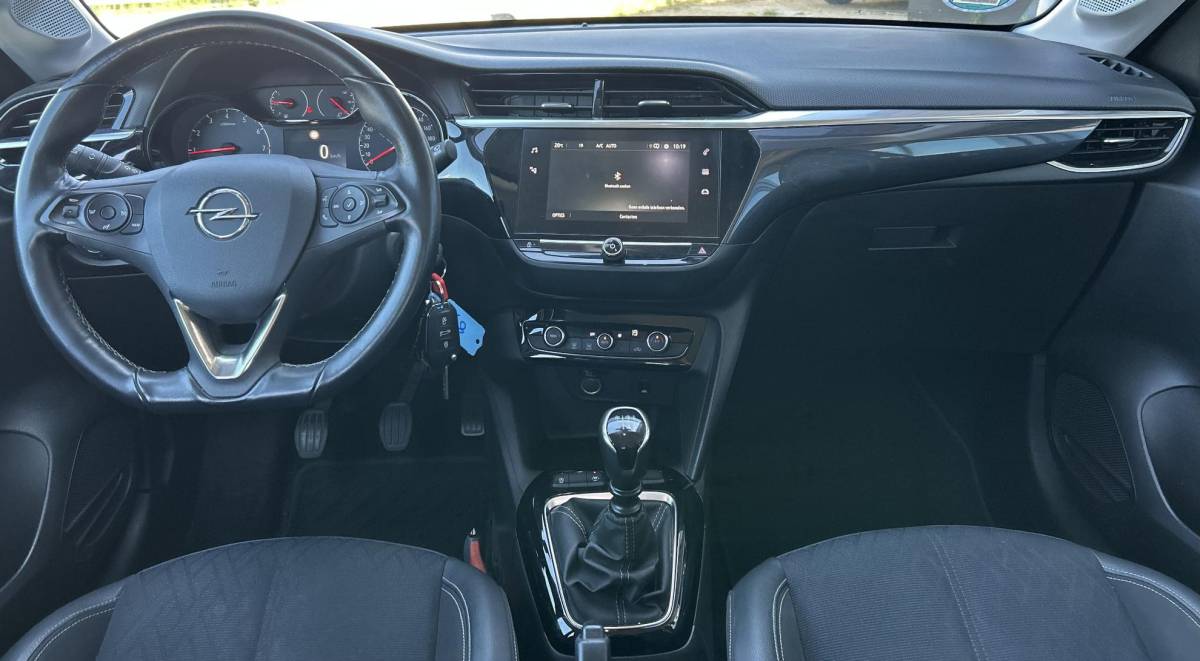Opel Corsa Opel Corsa 1.2 Elegance 102PK | Onderhoudshistorie | NL AUTO | NAP | Navigatie | Carplay | Climate Control | Cruise Control | Armsteun | 2 Sleutels |