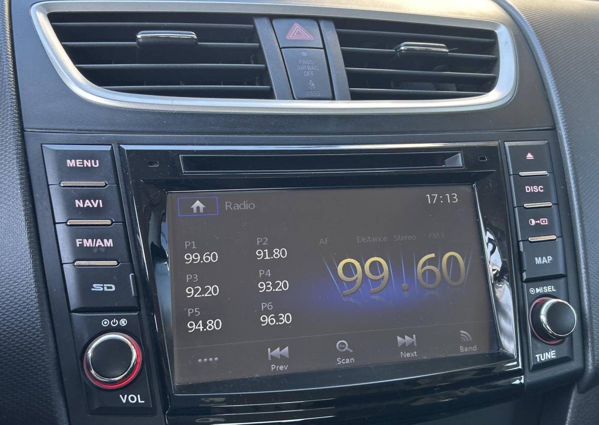 Suzuki Swift Suzuki Swift 1.2 Exclusive EASSS 90PK | GT-pakket | Nette Staat | NL AUTO | NAP | 5 Deurs | Cruise Control | Navigatie | Climate Control | Keyless Entry | Keyless Start | Lichtmetalen Velgen | 2 Sleutels | APK tot 19-07-2027 |