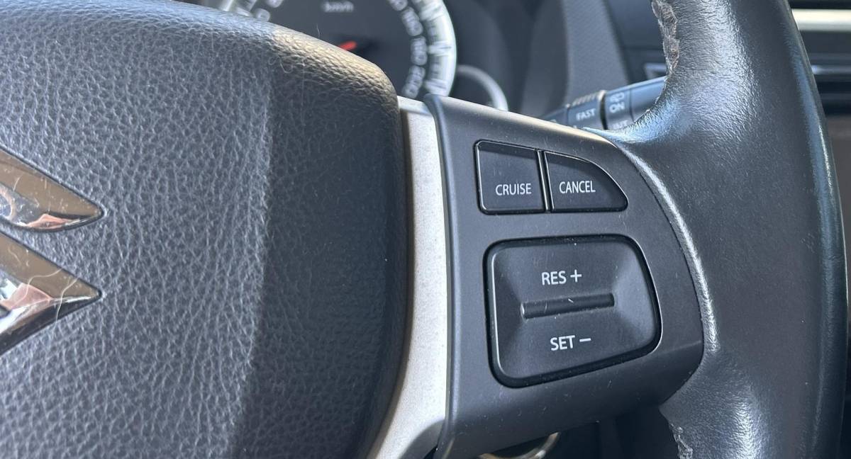 Suzuki Swift Suzuki Swift 1.2 Exclusive EASSS 90PK | GT-pakket | Nette Staat | NL AUTO | NAP | 5 Deurs | Cruise Control | Navigatie | Climate Control | Keyless Entry | Keyless Start | Lichtmetalen Velgen | 2 Sleutels | APK tot 19-07-2027 |
