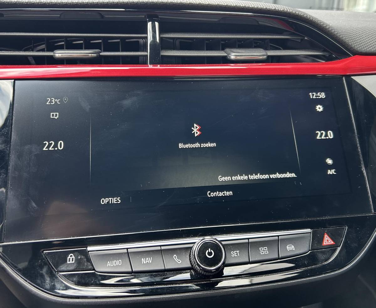 Opel Corsa Opel Corsa 1.2 GS Line 131PK | AUTOMAAT | 2e Eigenaar | NL AUTO | Onderhoudshistorie | Achteruitrijcamera | Sportstoelen | Armsteun | Apple Carplay & Andriod Auto | Lichtmetalen Velgen | 2 Sleutels | Keyless |