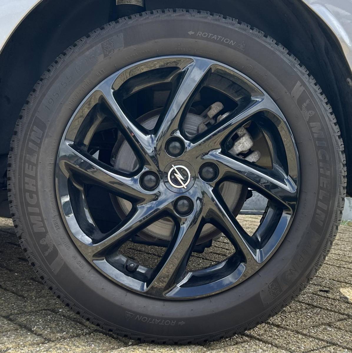 Opel Corsa Opel Corsa 1.2 GS Line 131PK | AUTOMAAT | 2e Eigenaar | NL AUTO | Onderhoudshistorie | Achteruitrijcamera | Sportstoelen | Armsteun | Apple Carplay & Andriod Auto | Lichtmetalen Velgen | 2 Sleutels | Keyless |