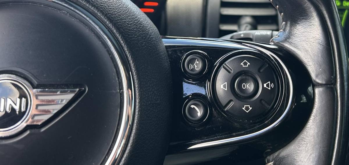 MINI 5-Deurs MINI 5-Deurs 1.5 Cooper Chili Business 136PK | AUTOMAAT | Zeer Nette Staat | NL AUTO | NAP | 5 Deurs | PANO | Led Koplampen | Lederen Bekleding | Stoelverwarming | Navigatie | Parkeersensoren | Climate Control | Cruise Control | Elektrisch schuif-/kanteldak | 2 Sleutels |