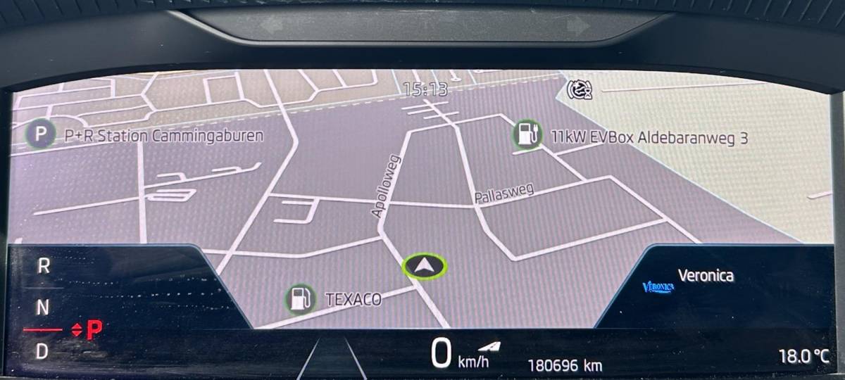 Škoda Octavia Skoda Octavia Combi 1.5 e-TSI Business Edition 150PK | NIEUW MODEL | NL AUTO | AUTOMAAT | Digital Cockpit | Trekhaak | Elektrische Achterklep | Dodehoek Detectie | Parkeersensoren Voor en Achter | Sfeer Verlichting | LED | Carplay | 2 Sleutels | NAP | Climate control |