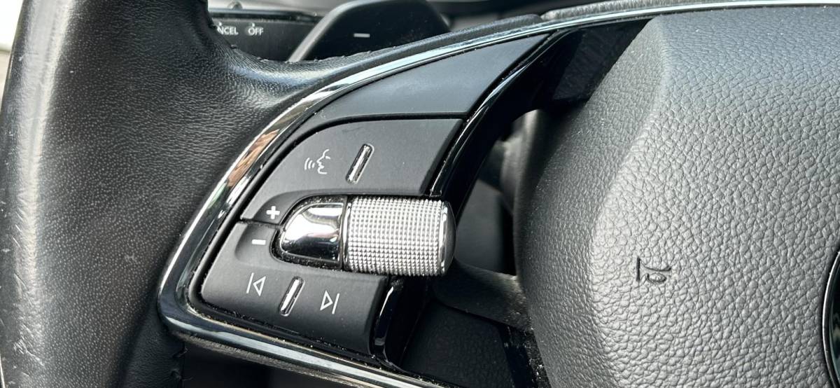 Škoda Octavia Skoda Octavia Combi 1.5 e-TSI Business Edition 150PK | NIEUW MODEL | NL AUTO | AUTOMAAT | Digital Cockpit | Trekhaak | Elektrische Achterklep | Dodehoek Detectie | Parkeersensoren Voor en Achter | Sfeer Verlichting | LED | Carplay | 2 Sleutels | NAP | Climate control |