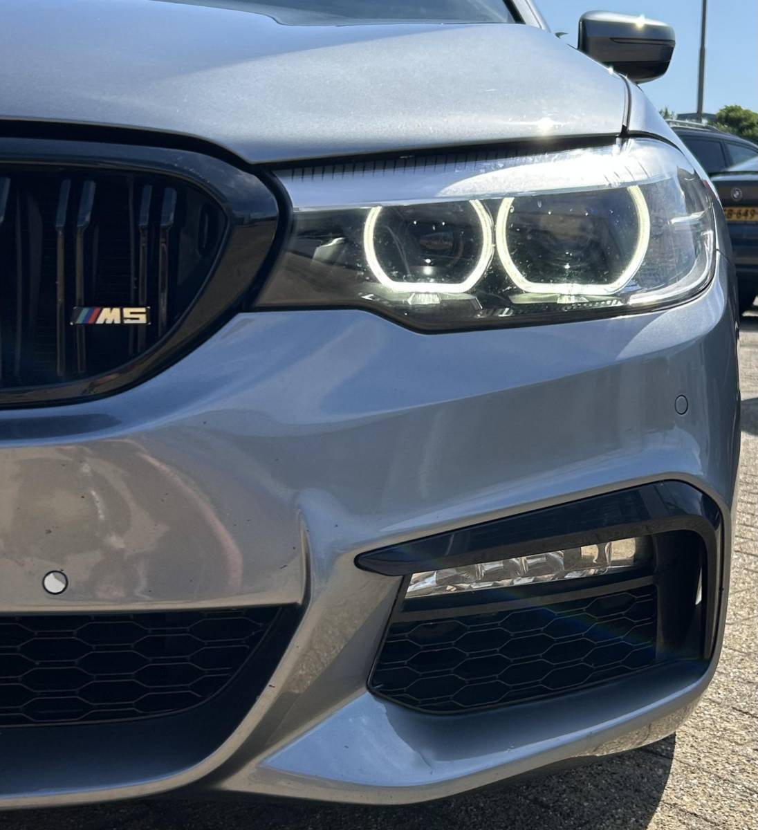 BMW 5 Serie BMW 5-serie 530d High Executive 265PK | AUTOMAAT | PANO | Achteruitrijcamera | Leder | Memory | Head Up Display | Virtual | 19 Inch | 2 Sleutels | APK tot 31-05-2027 |