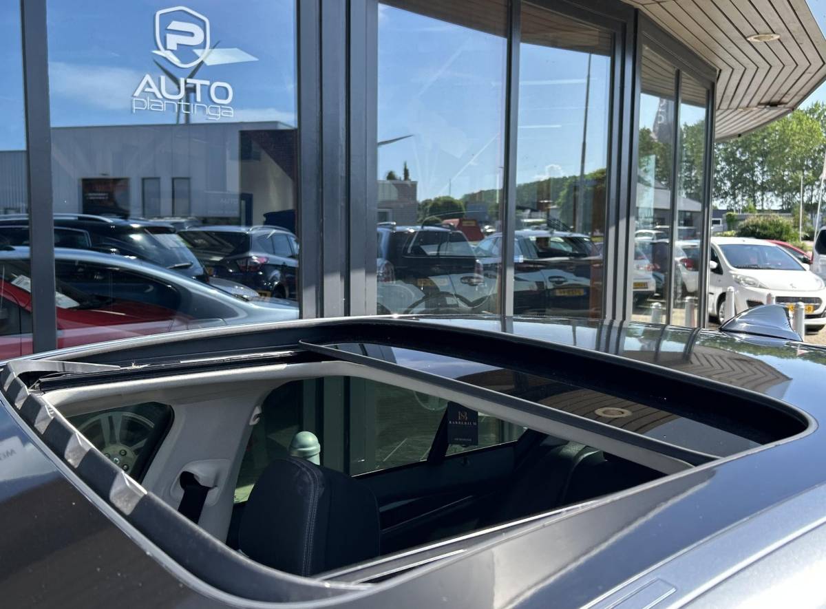 BMW 5 Serie BMW 5-serie 530d High Executive 265PK | AUTOMAAT | PANO | Achteruitrijcamera | Leder | Memory | Head Up Display | Virtual | 19 Inch | 2 Sleutels | APK tot 31-05-2027 |
