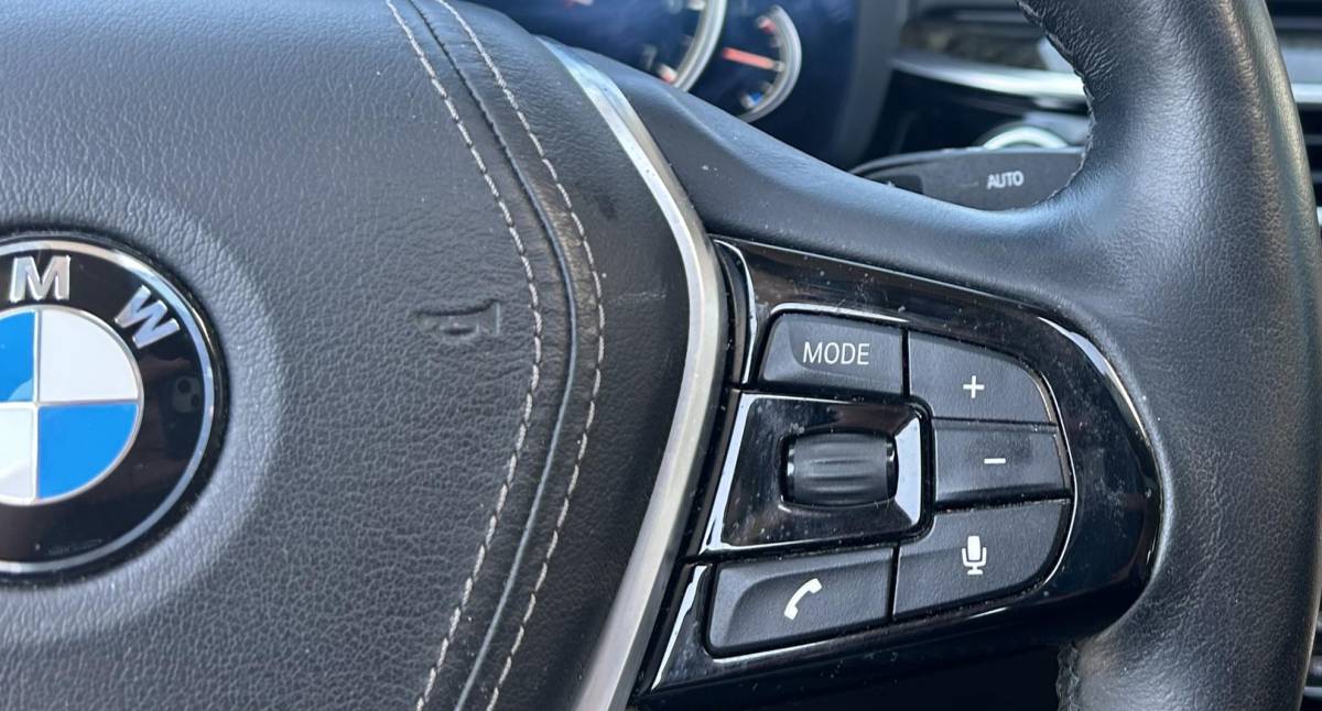 BMW 6 Serie BMW 6-serie Gran Turismo 640i High Executive 340PK | ZEER NETTE STAAT | Volledige Onderhoudshistorie | Luxury Line | 6 Cilinder | PANO | Adaptive Cruise Control | Achteruitrijcamera | Active Protection | Lederen Bekleding | 2x Memory | Elektrisch verstelbare voorstoelen | Dodehoekdetectie | Keyless Entry | Stoelverwarming | Achterbankverwarming | Navigatie | Soft Close | HIFI | Elektrisch Glazen Panorama-dak | Elektrische Achterklep |