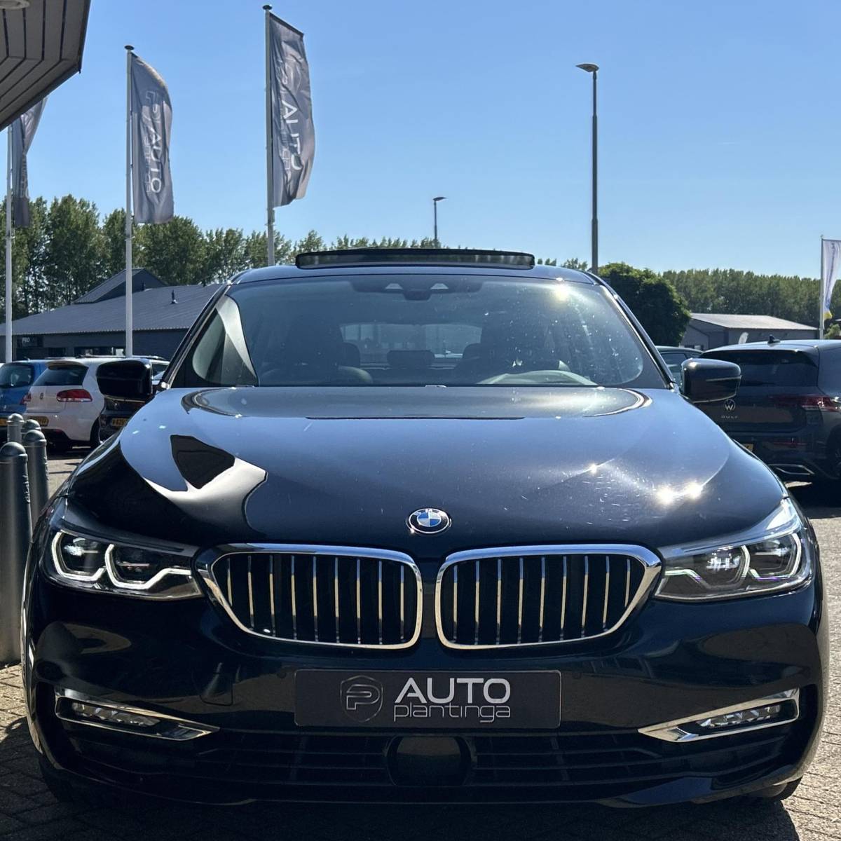 BMW 6 Serie BMW 6-serie Gran Turismo 640i High Executive 340PK | ZEER NETTE STAAT | Volledige Onderhoudshistorie | Luxury Line | 6 Cilinder | PANO | Adaptive Cruise Control | Achteruitrijcamera | Active Protection | Lederen Bekleding | 2x Memory | Elektrisch verstelbare voorstoelen | Dodehoekdetectie | Keyless Entry | Stoelverwarming | Achterbankverwarming | Navigatie | Soft Close | HIFI | Elektrisch Glazen Panorama-dak | Elektrische Achterklep |