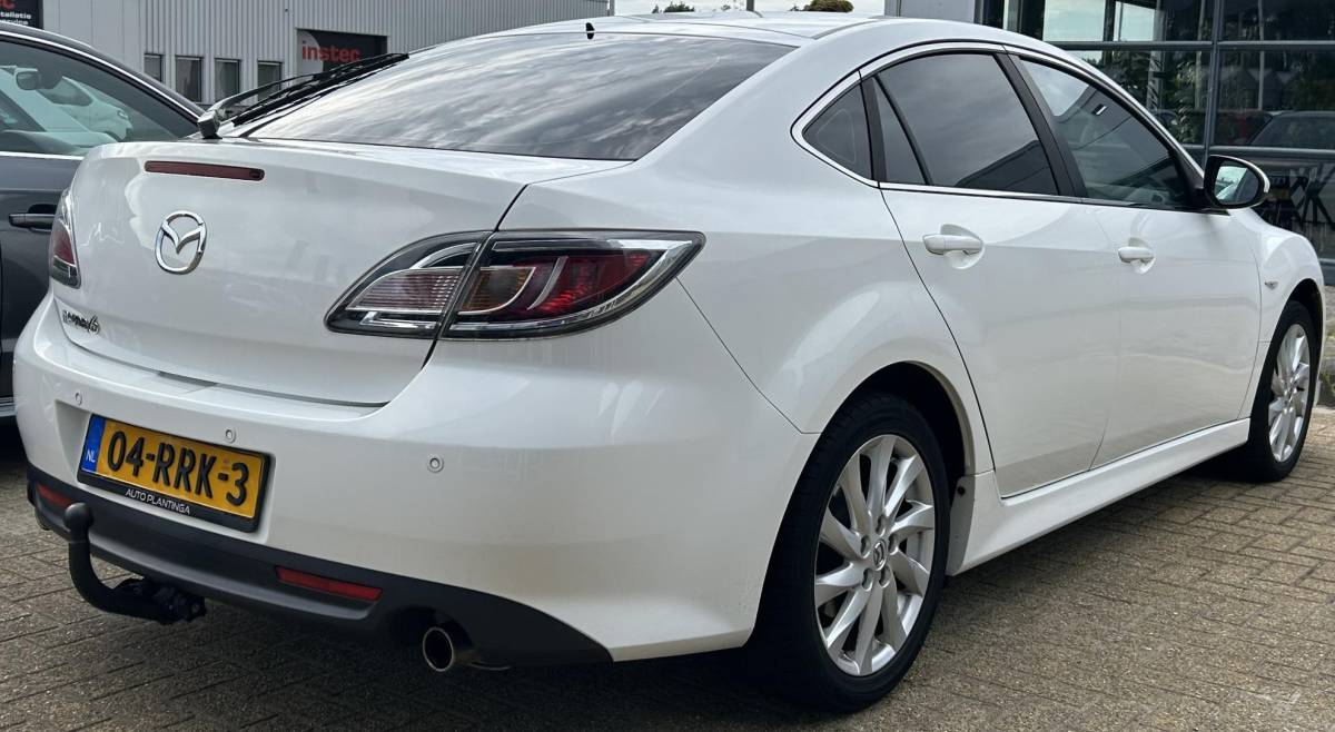 Mazda 6 Mazda 6 2.0 GT-M Line 155PK | 2e Eigenaar | NL AUTO | Nette Staat | Trekhaak | 1500KG Trekgewicht | Stoelverwarming | Climate Control | Parkeersensoren Voor en Achter | Stoelverwarming | Navigatie |