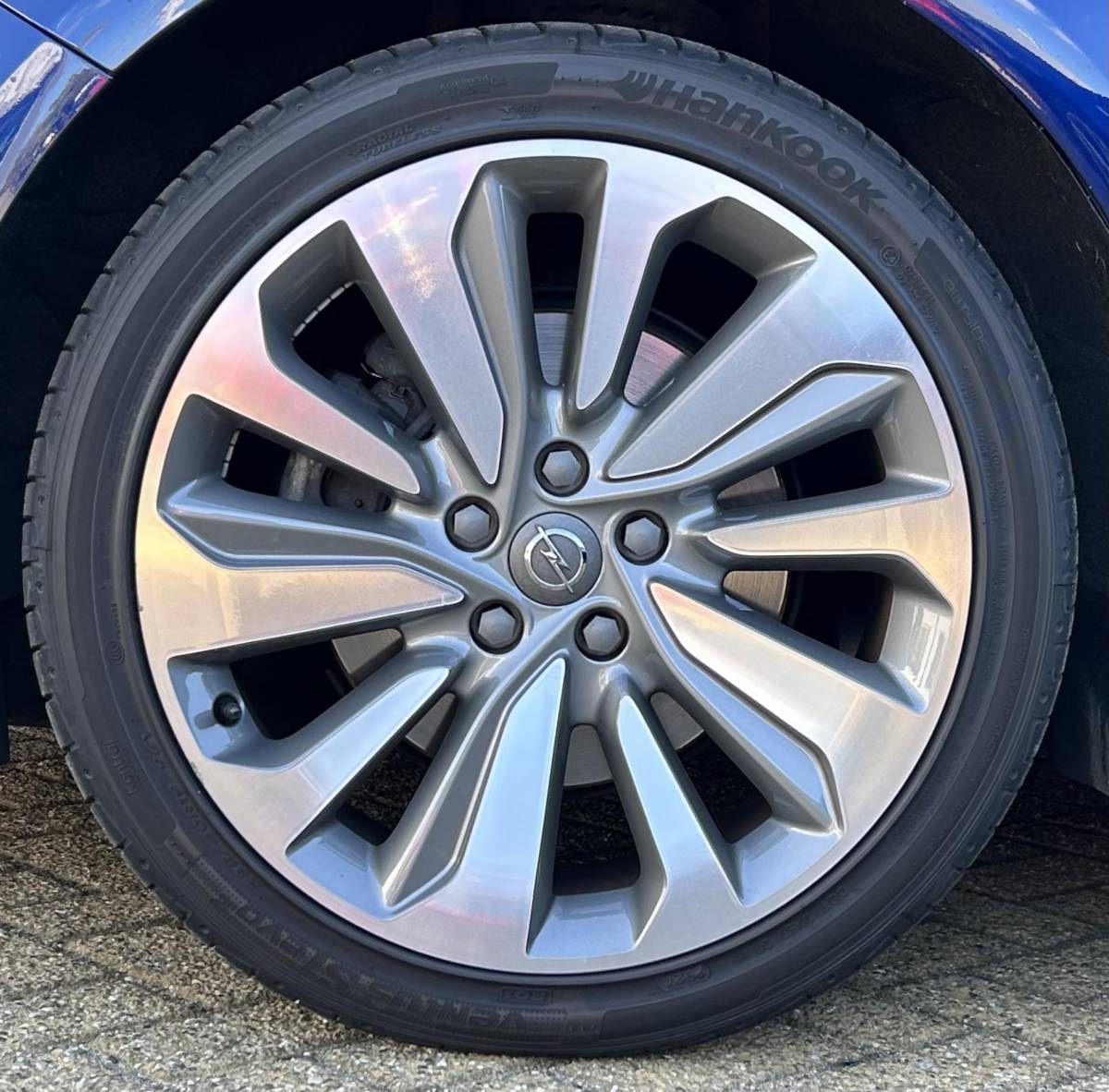 Opel Cascada Opel Cascada 1.4 Turbo ecoFLEX Cosmo 140PK | Zeer Nette Staat! | NL AUTO | CABRIO | Onderhoudshistorie | Luxe Stoelen | Achteruitrijcamera | Stoelverwarming | 19 Inch | Lederen Bekleding | Parkeersensoren Voor en Achter | Bi-Xenon | Navigatie | Climate Control | 2 Sleutels |