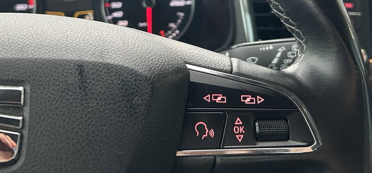 SEAT Ateca SEAT Ateca 1.4 EcoTSI Style 150PK | Van de Seat Dealer | Dealeronderhouden | Nette Staat | Trekhaak | 1800KG Trekgewicht  | Standkachel | Achteruitrijcamera | Stoelverwarming | Voorruitverwarming | Navigatie | Climate Control | Cruise Control | DAB+ | 2 Sleutels |